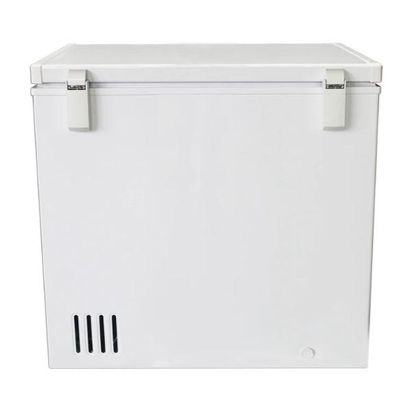 Maxx Cold MXSH5.2SHC Chest Freezer, Solid Top